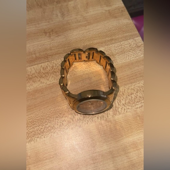 Women’s Gold Michael Kors Watch - Picture 4 of 5